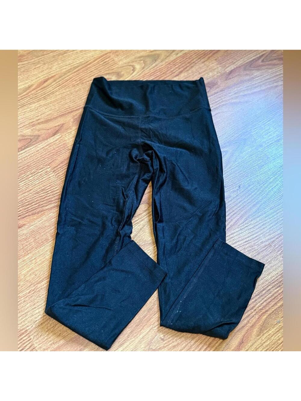 Women's Bottoms | Leggings | Offline by Aerie | Size M